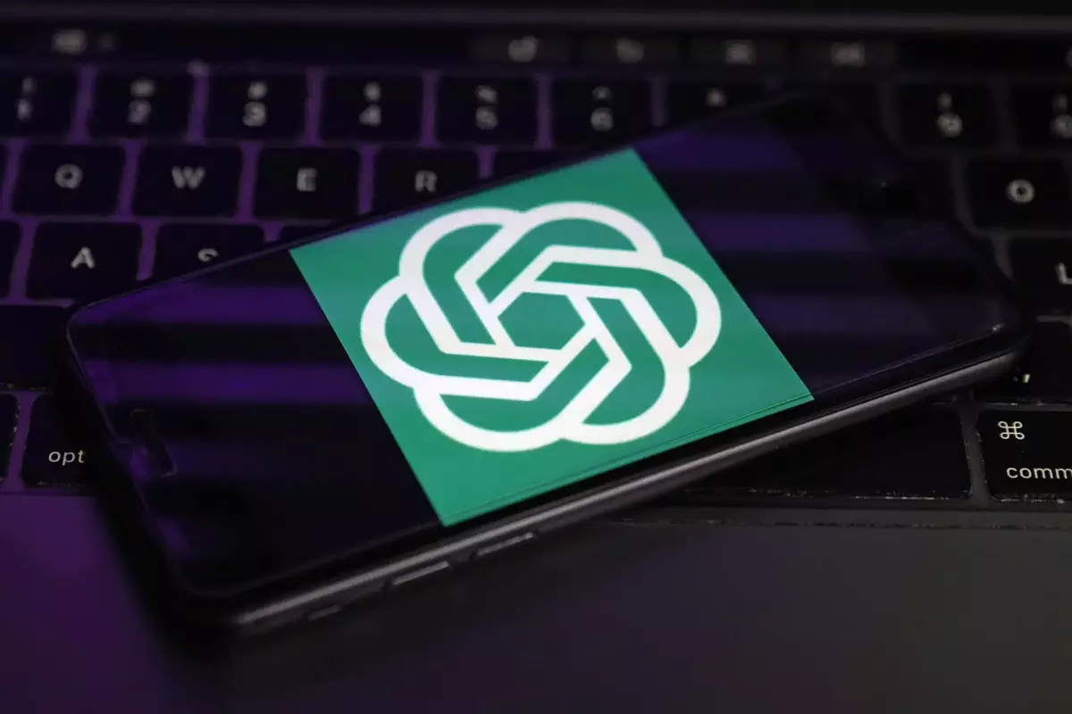 OpenAI 多模态 AI 模型 GPT-4 开局一张图内容全靠编